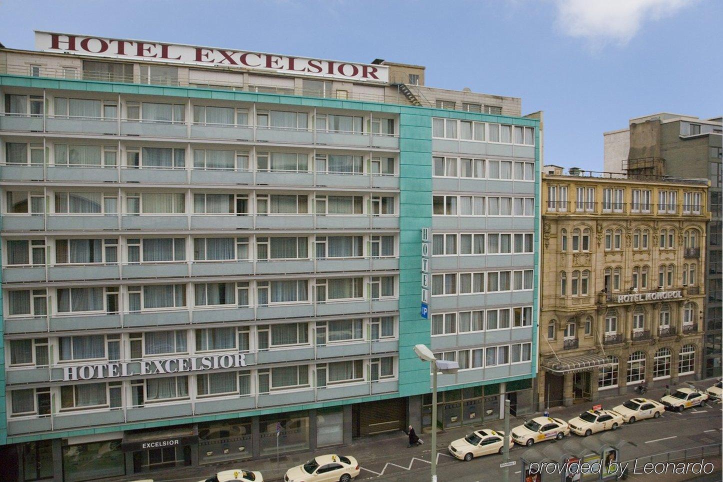 Hotel Excelsior - Central Station Frankfurt am Main Exteriör bild