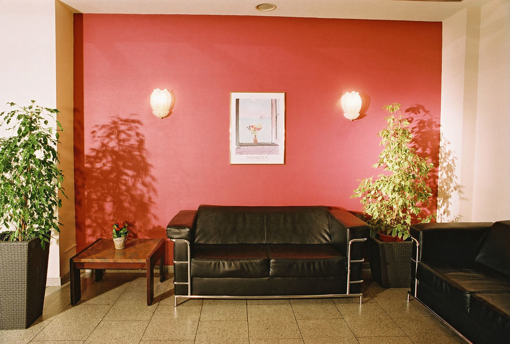 Hotel Excelsior - Central Station Frankfurt am Main Rum bild