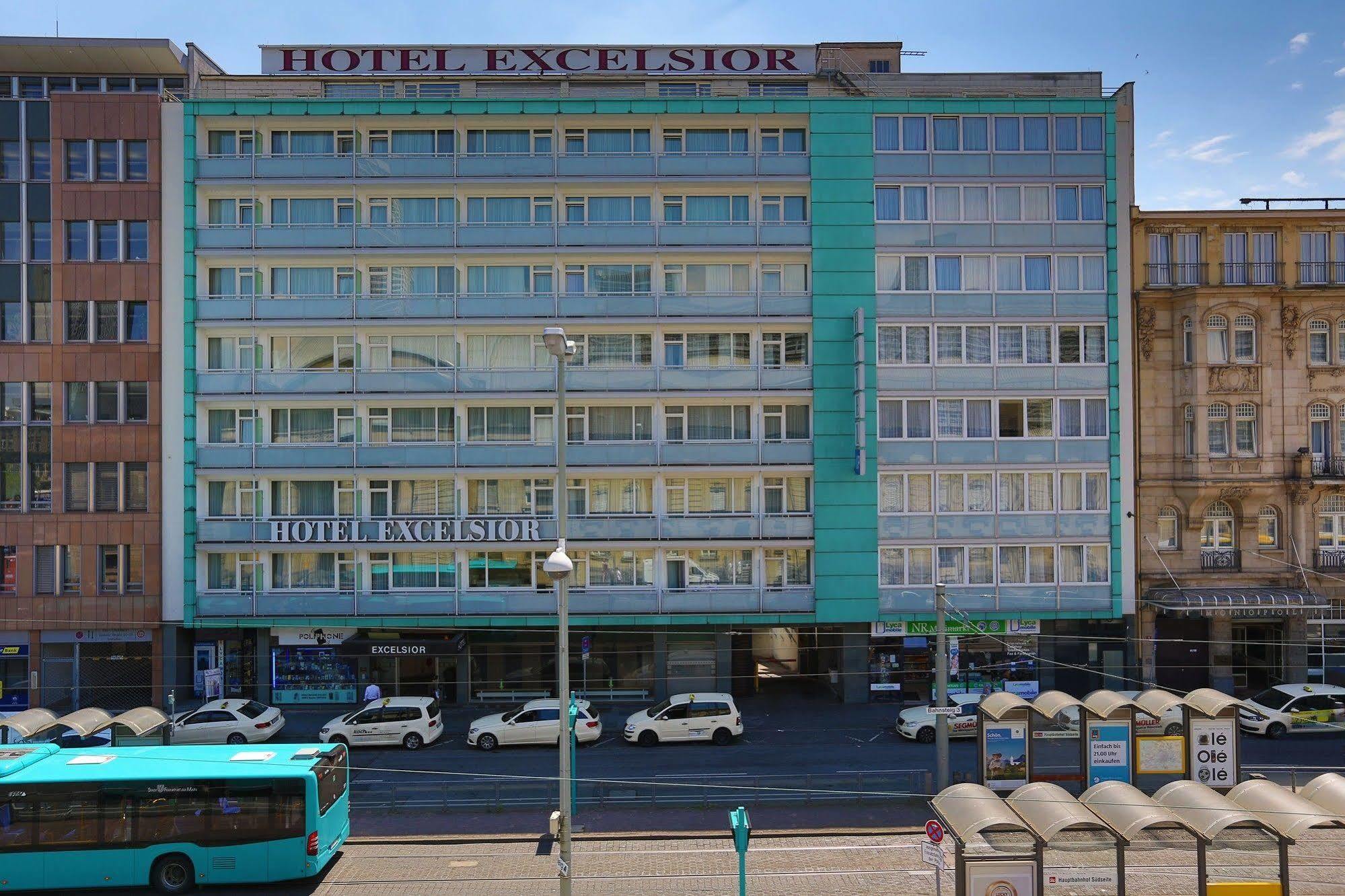 Hotel Excelsior - Central Station Frankfurt am Main Exteriör bild